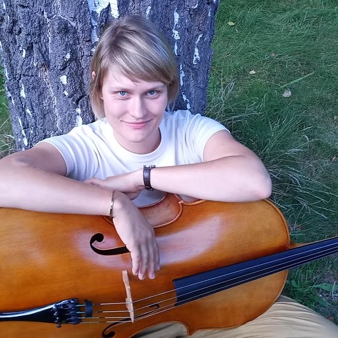 Anna-Maria Lenz am Violoncello